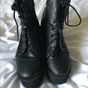 YRU Shoes - Sz 7 YRU platform boots YRU Shoes - Sz 7 YRU platform boots